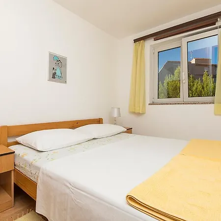 Apartment Apartman, And Kata