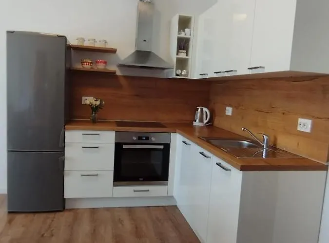 Appartamento Apartman, And Kata Pola