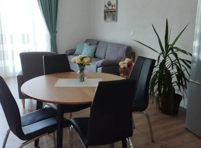 Appartamento Apartman, And Kata Pola