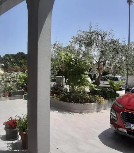 Apartman, And Kata * Pula