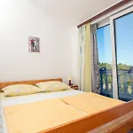 Apartament Apartman, And Kata Pula