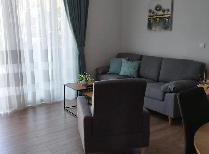 דירה Apartman, And Kata פולה