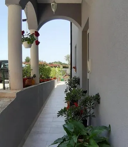 דירה Apartman, And Kata